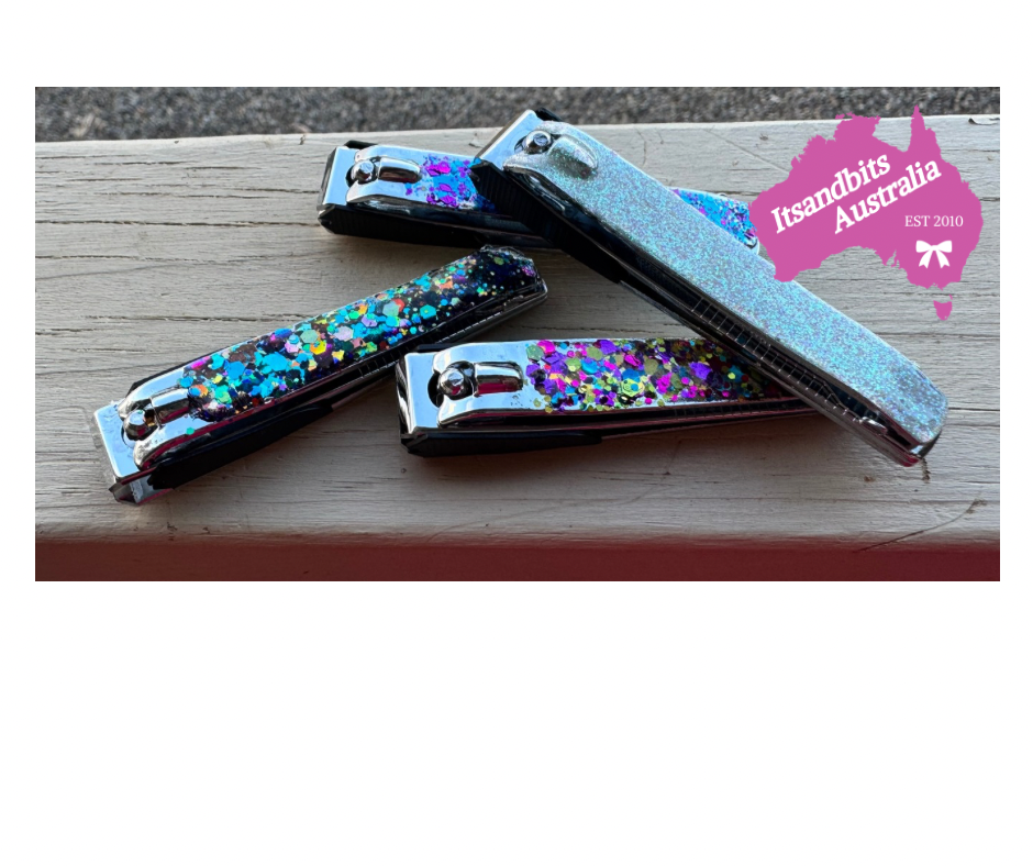 Glitter Resin Large size nail clippers.